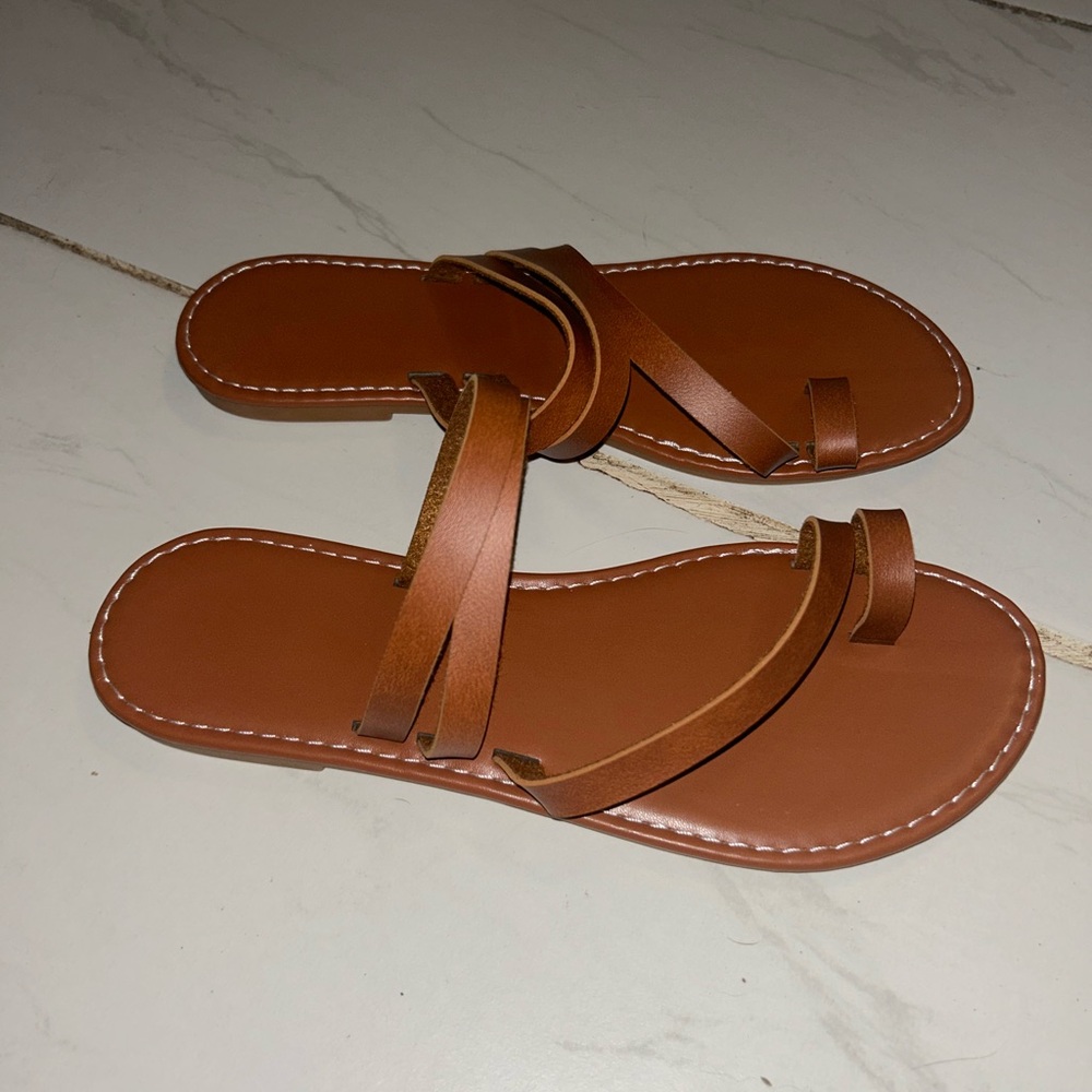 Sandals - Picture 2 of 5